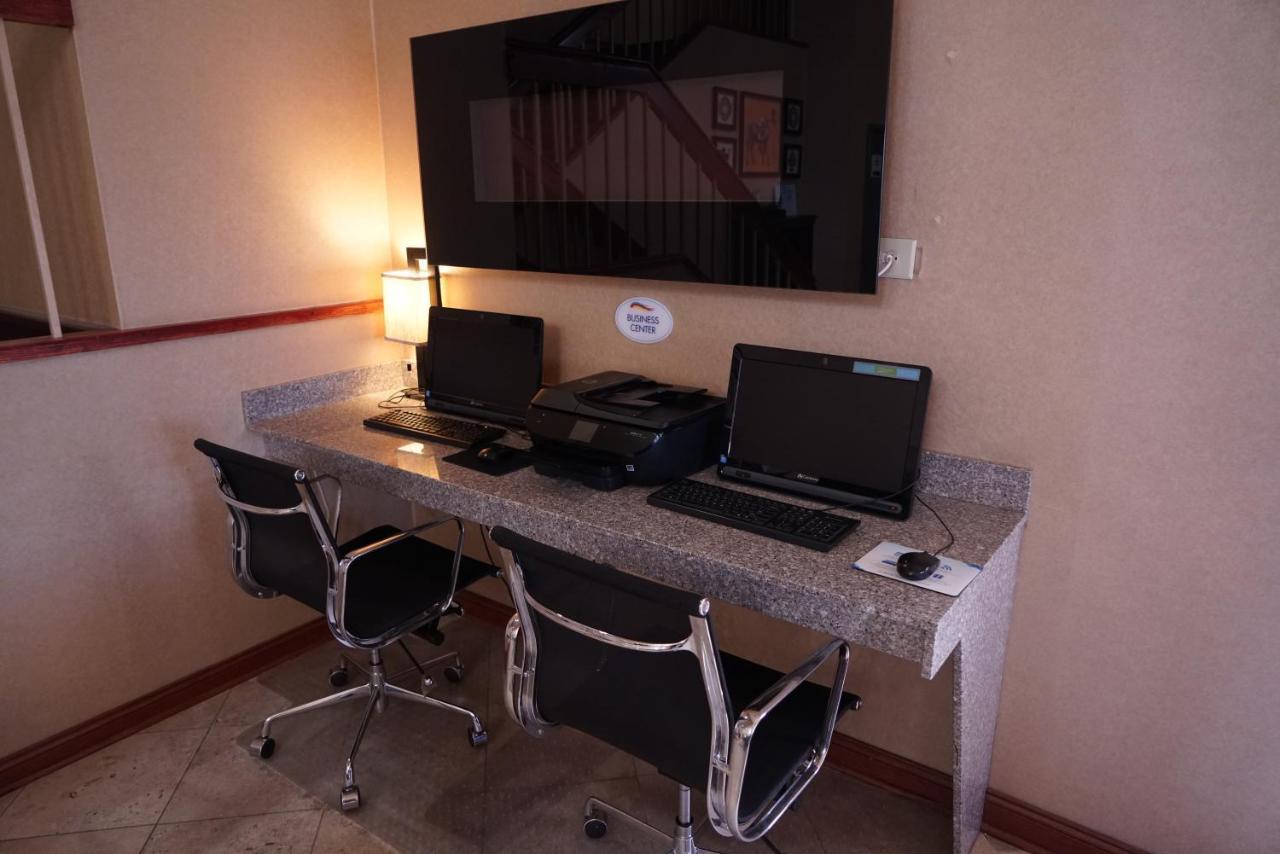 Baymont By Wyndham Shakopee Hotel Ngoại thất bức ảnh