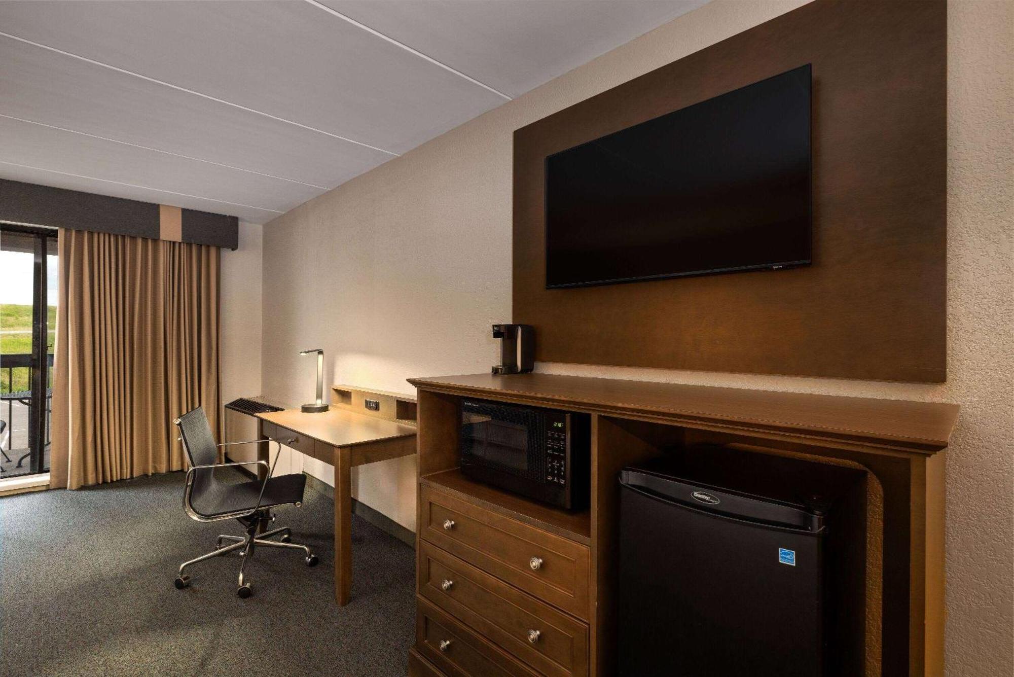 Baymont By Wyndham Shakopee Hotel Ngoại thất bức ảnh
