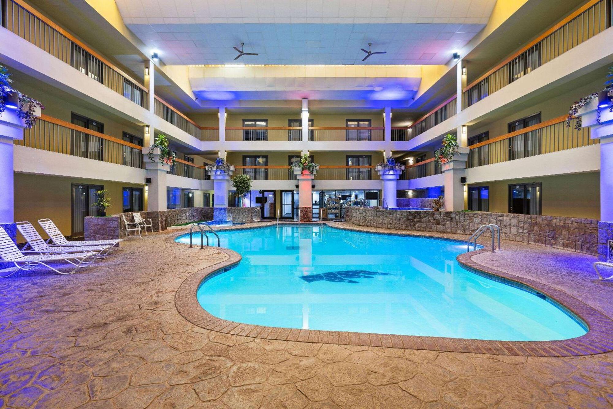 Baymont By Wyndham Shakopee Hotel Ngoại thất bức ảnh
